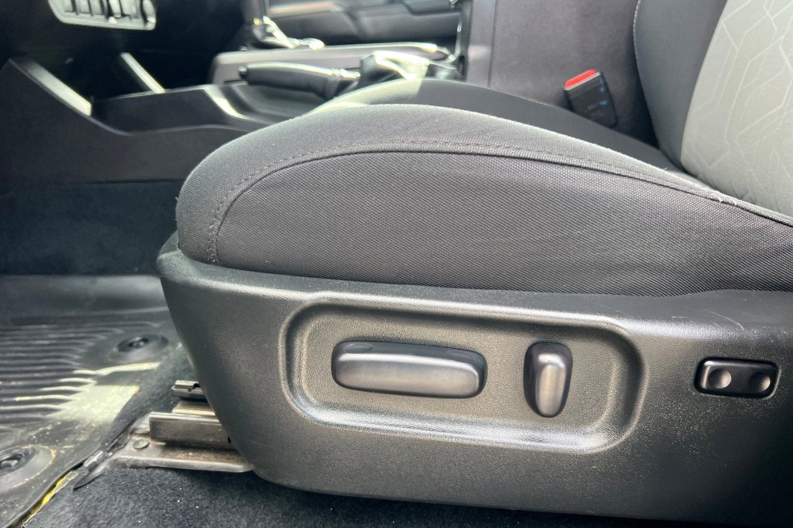 2023 Toyota Tacoma 2WD SR5