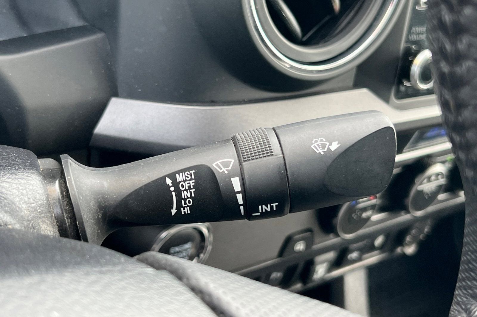 2023 Toyota Tacoma 2WD SR5