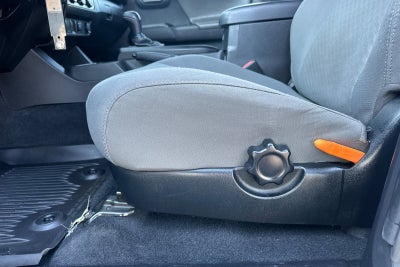 2022 Toyota Tacoma 2WD SR