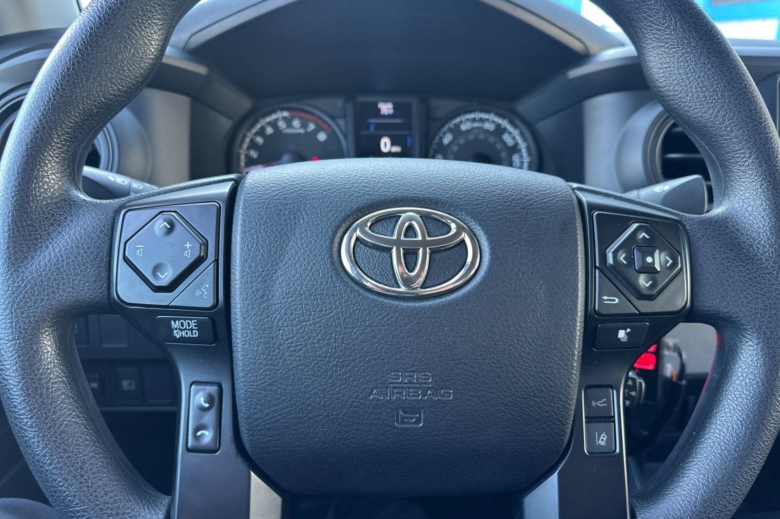 2022 Toyota Tacoma 2WD SR