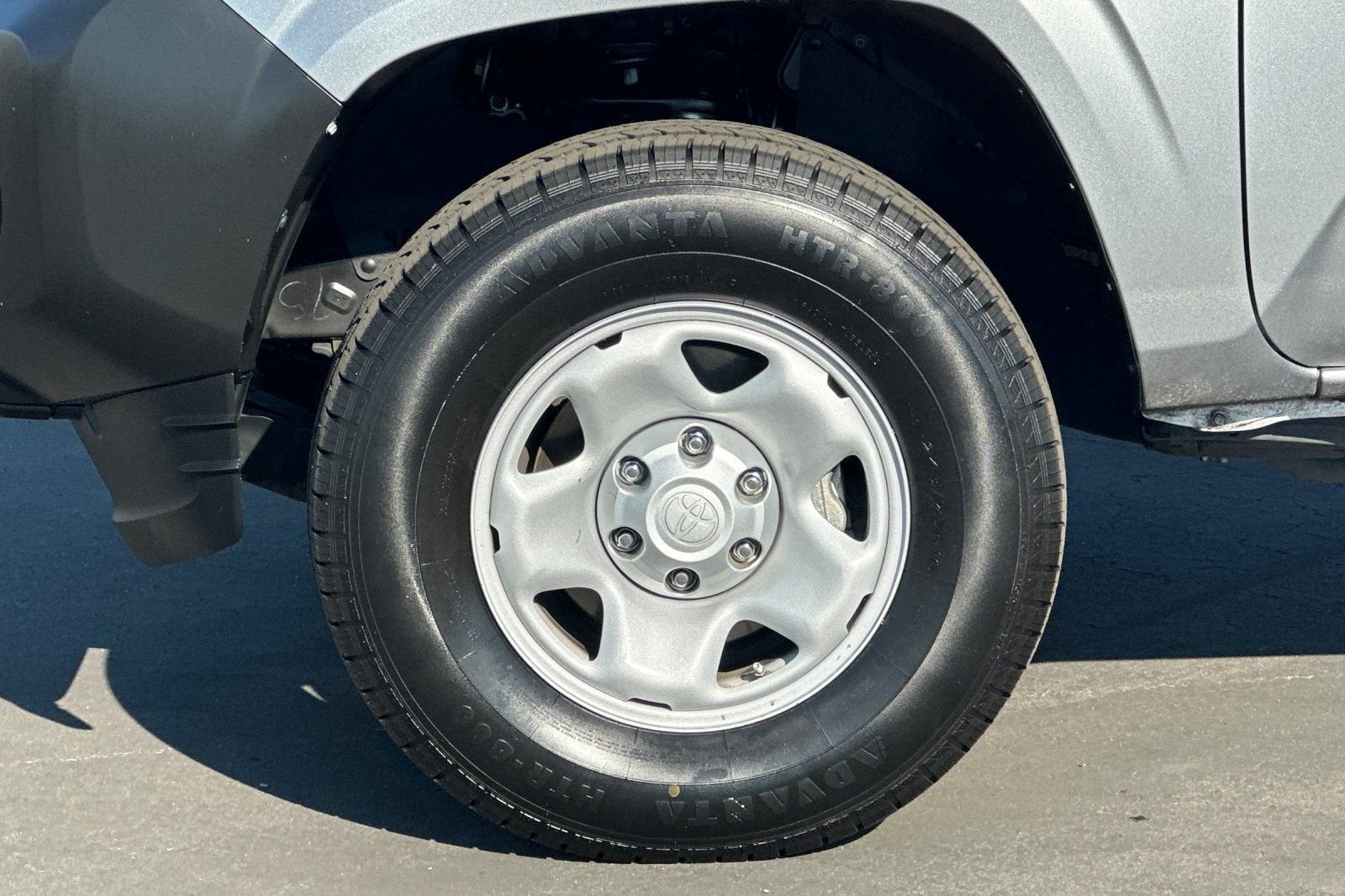 2022 Toyota Tacoma 2WD SR