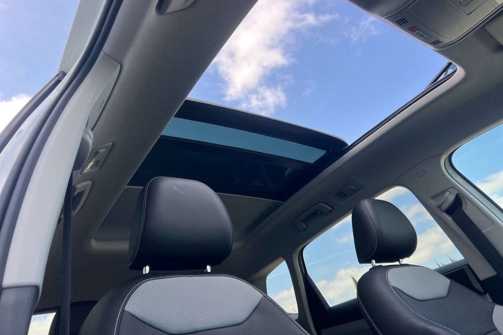 2022 Volkswagen Taos SEL