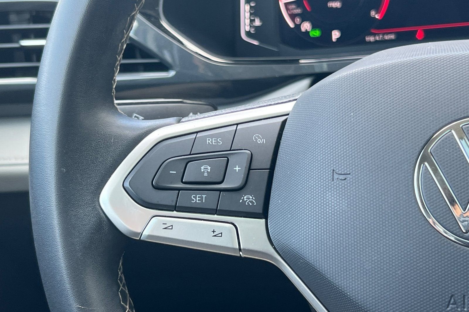 2022 Volkswagen Taos SEL