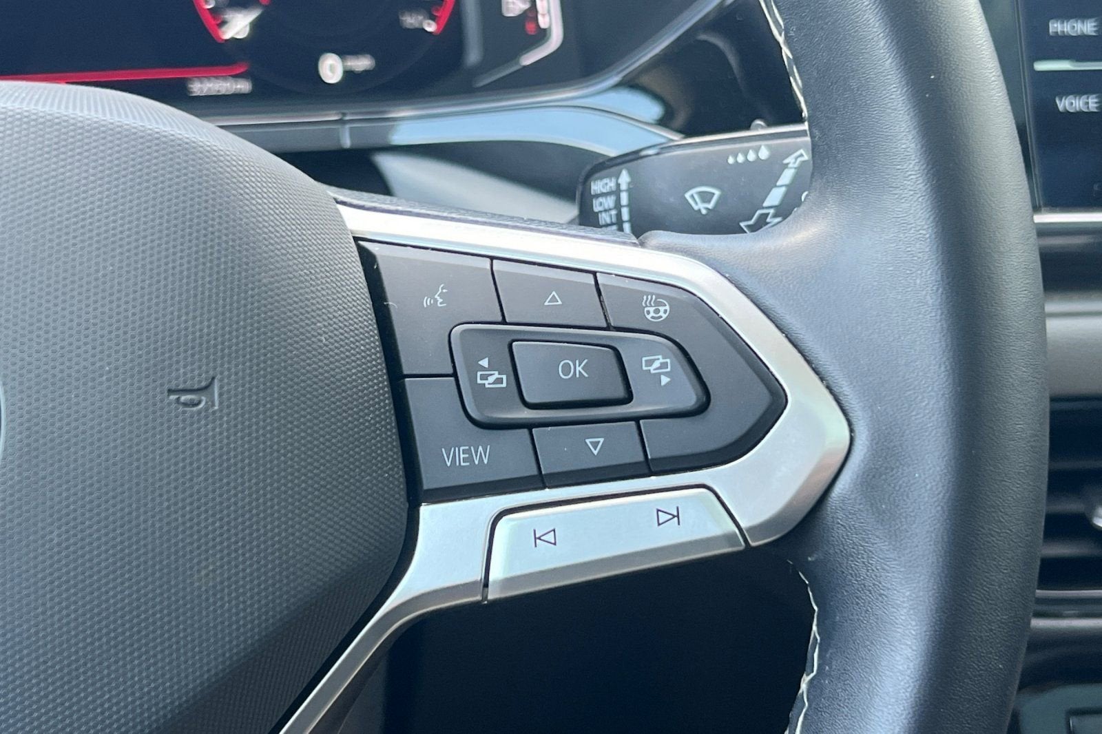 2022 Volkswagen Taos SEL