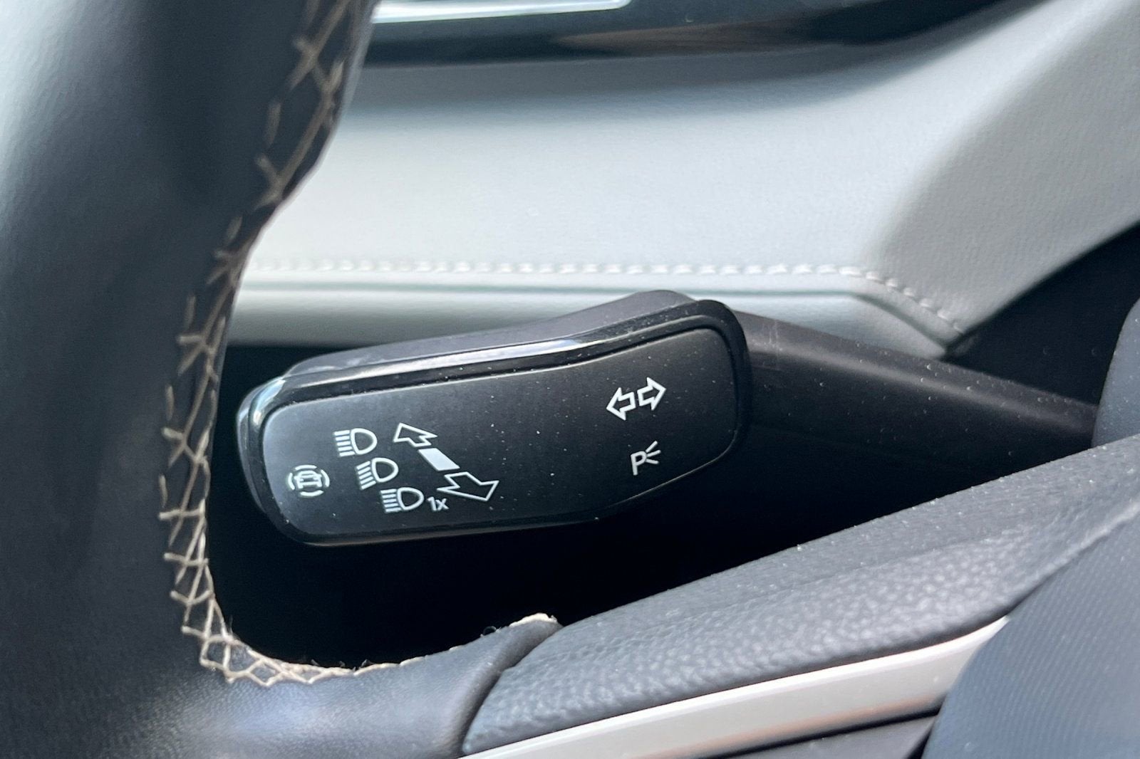 2022 Volkswagen Taos SEL