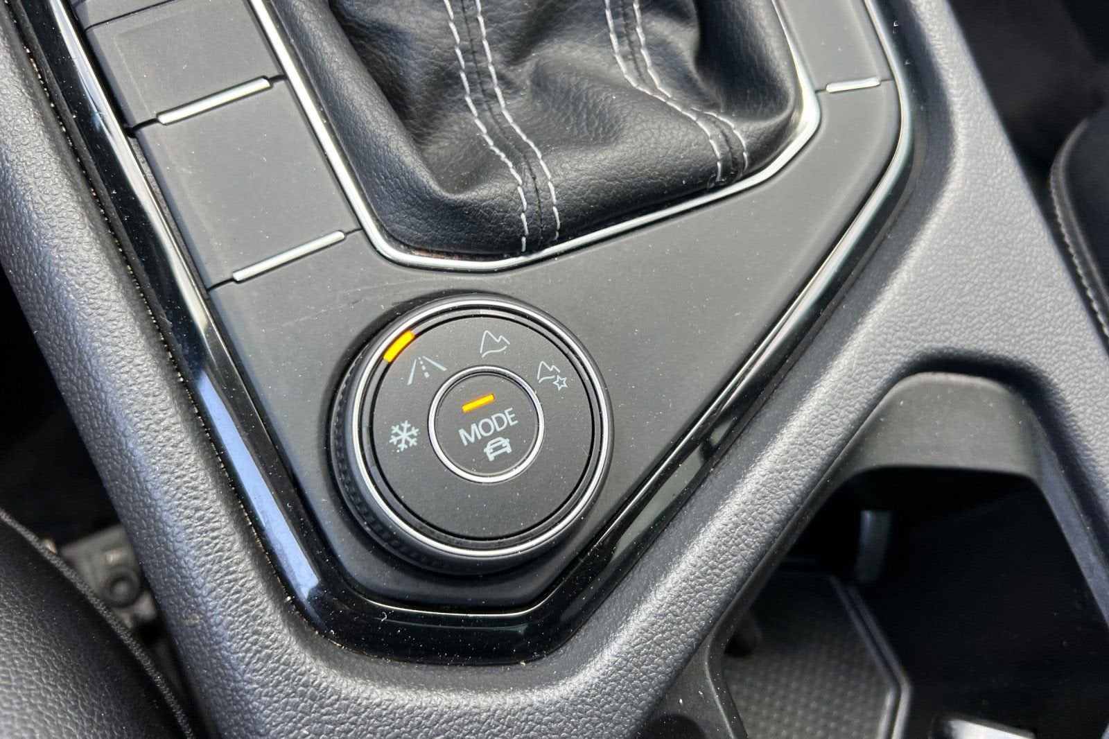 2022 Volkswagen Taos SEL