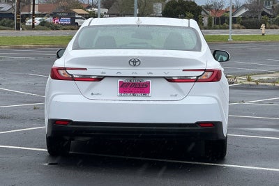 2025 Toyota Camry LE