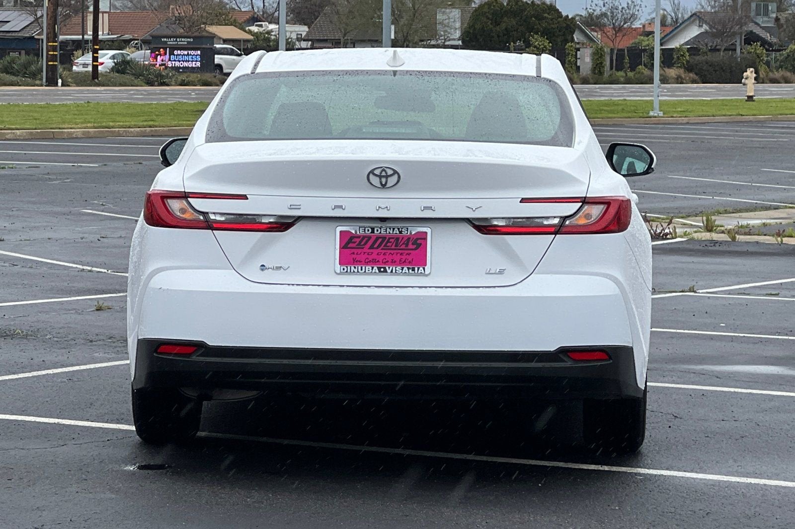 2025 Toyota Camry LE
