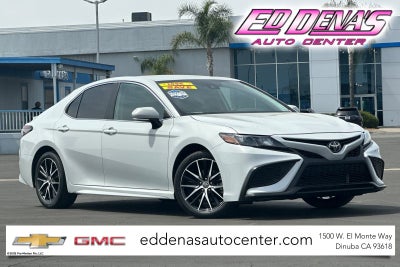 2024 Toyota Camry SE