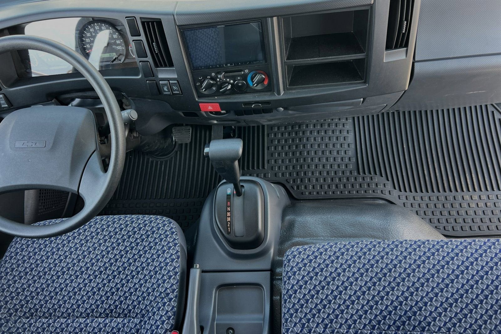 2023 Chevrolet Low Cab Forward 4500 LCF