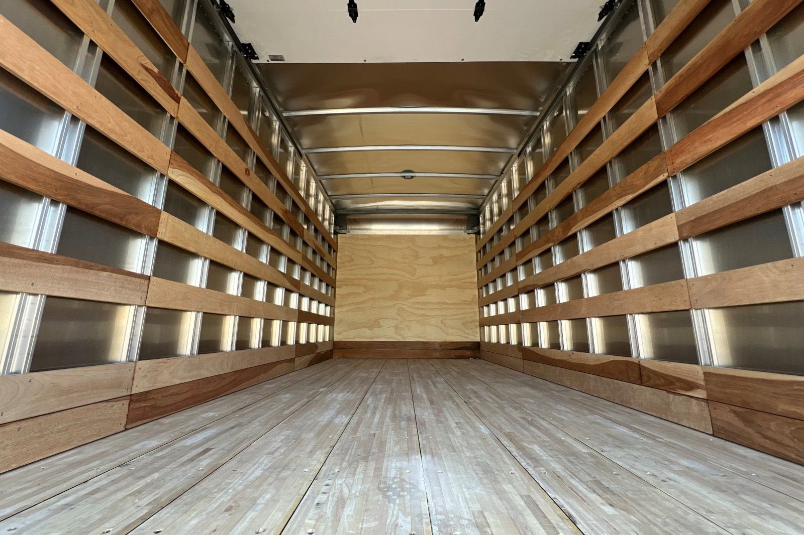 2023 Chevrolet Low Cab Forward 4500 LCF