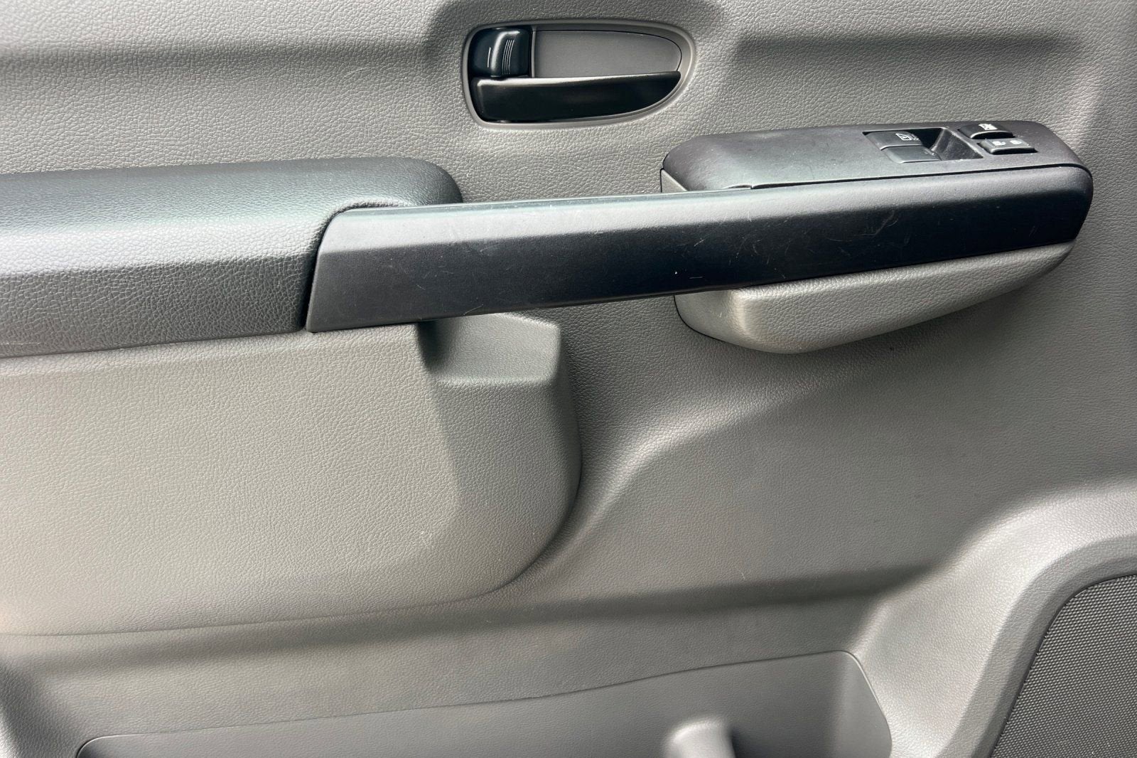 2018 Nissan NV Passenger NV3500 HD S