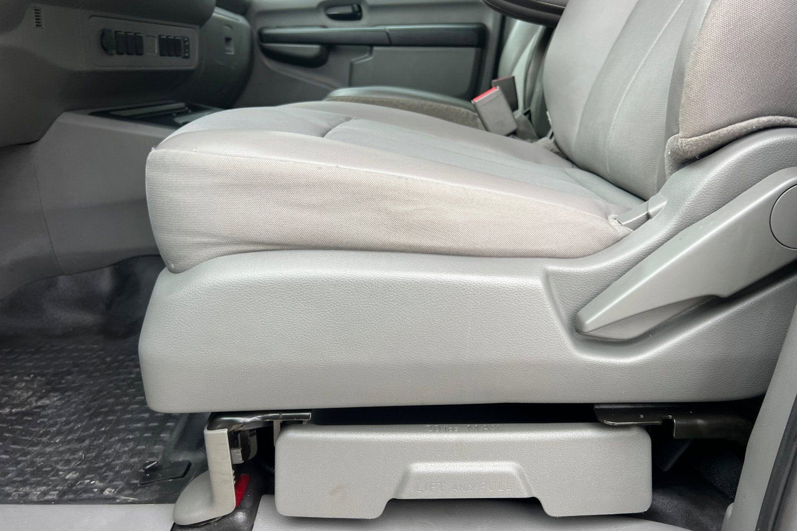 2018 Nissan NV Passenger NV3500 HD S