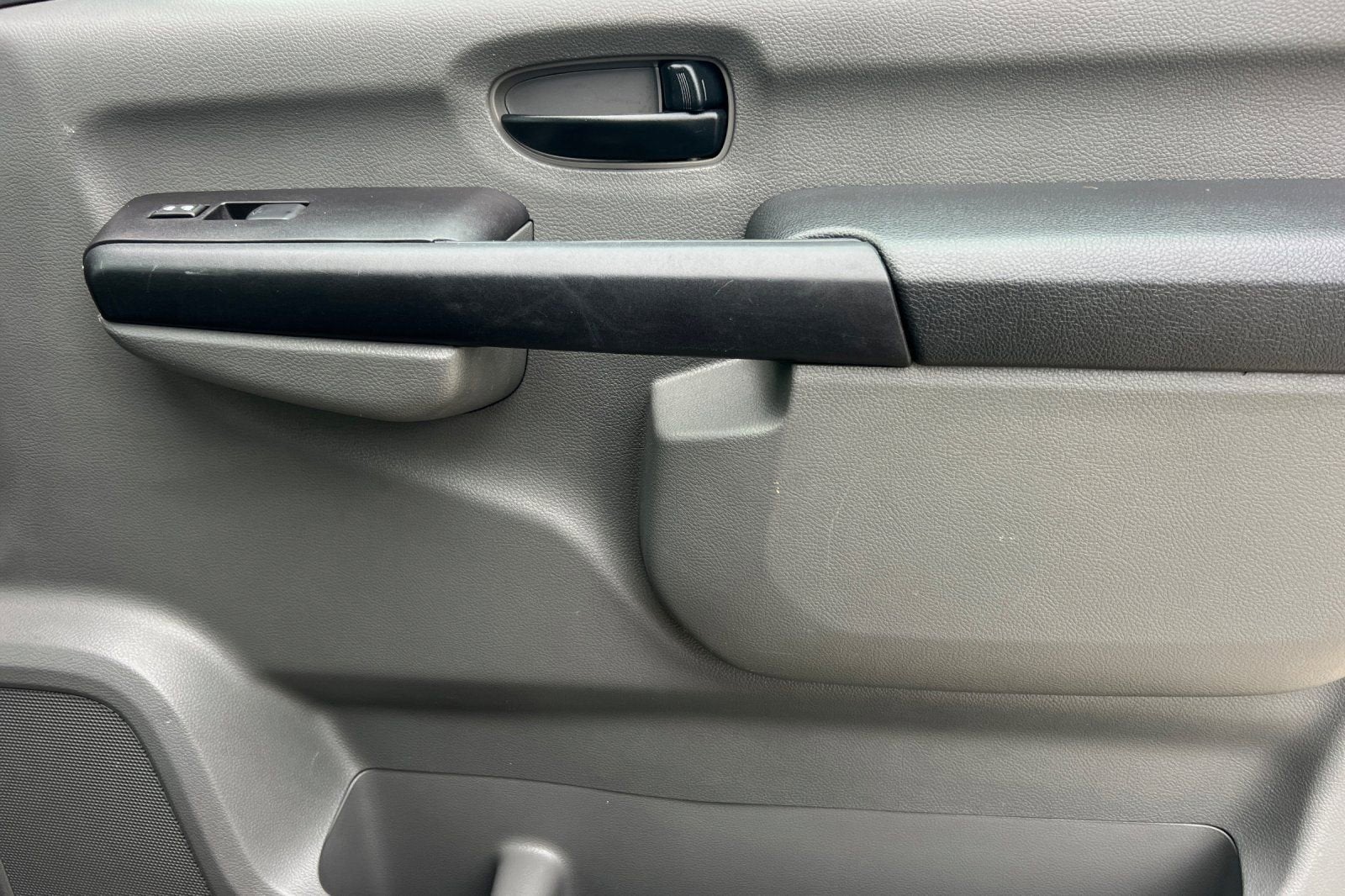 2018 Nissan NV Passenger NV3500 HD S