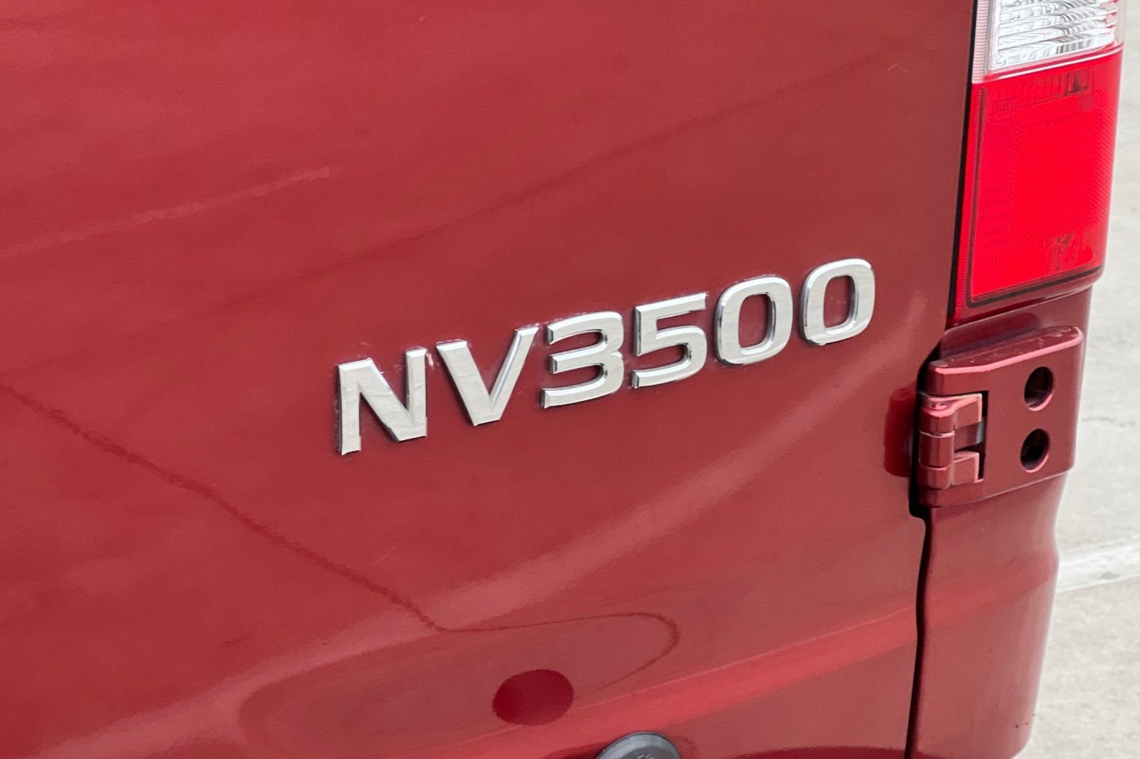 2018 Nissan NV Passenger NV3500 HD S