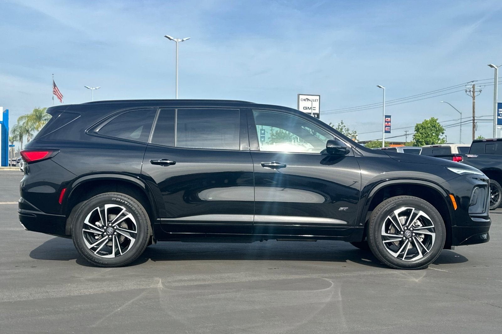 2025 Buick Enclave Sport Touring