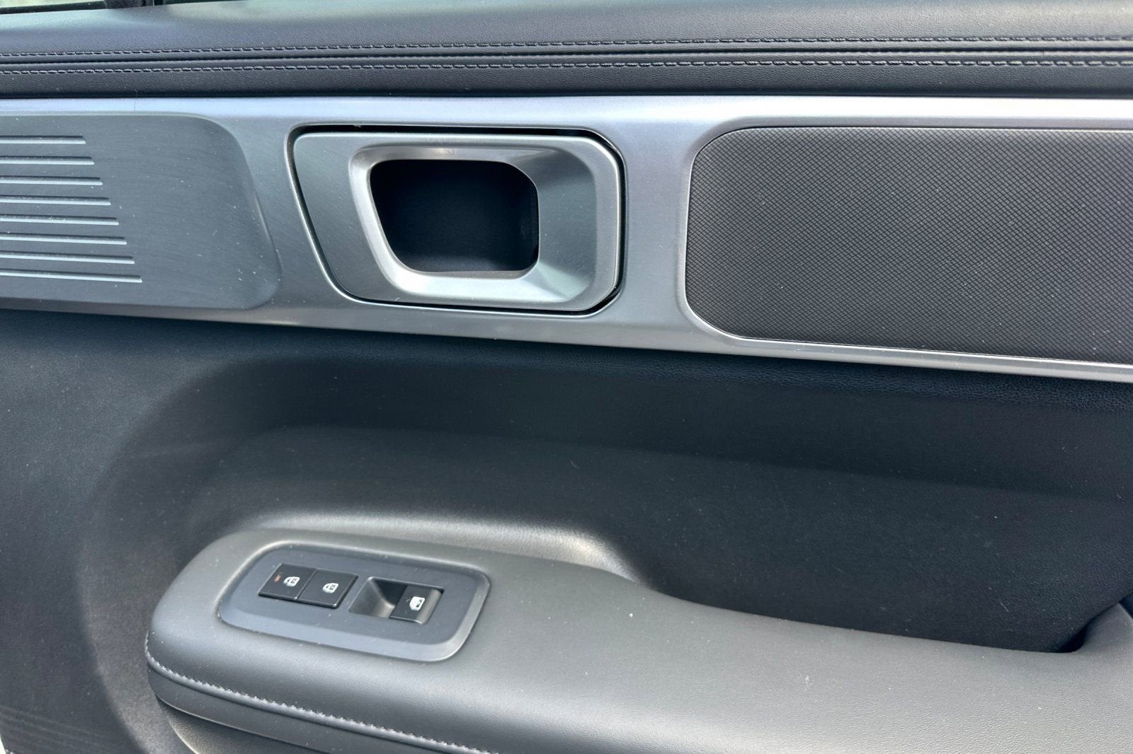 2025 Hyundai Santa Fe Hybrid Preferred