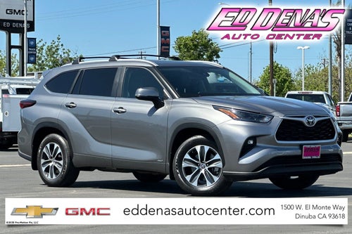 2025 Toyota Highlander Hybrid XLE