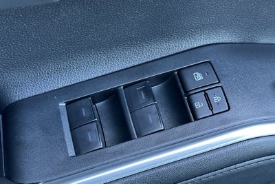 2025 Toyota Highlander Hybrid XLE