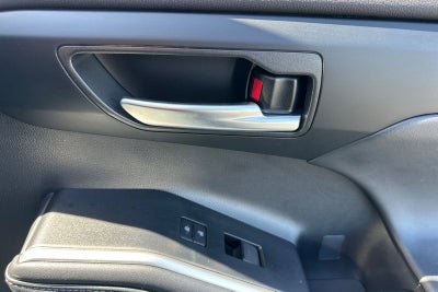 2025 Toyota Highlander Hybrid XLE