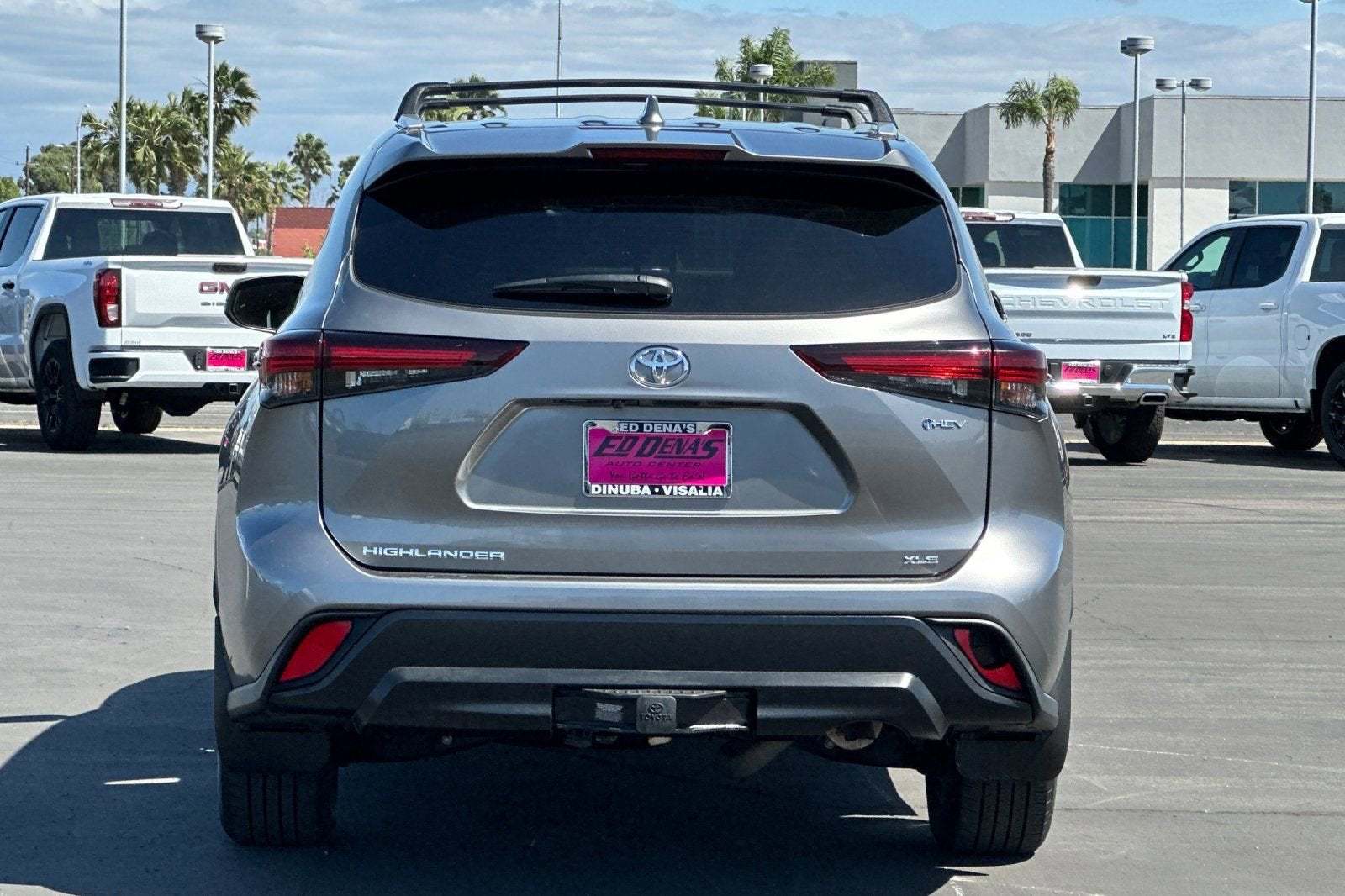 2025 Toyota Highlander Hybrid XLE