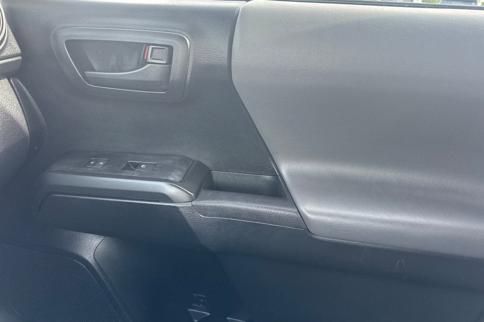 2019 Toyota Tacoma 2WD SR