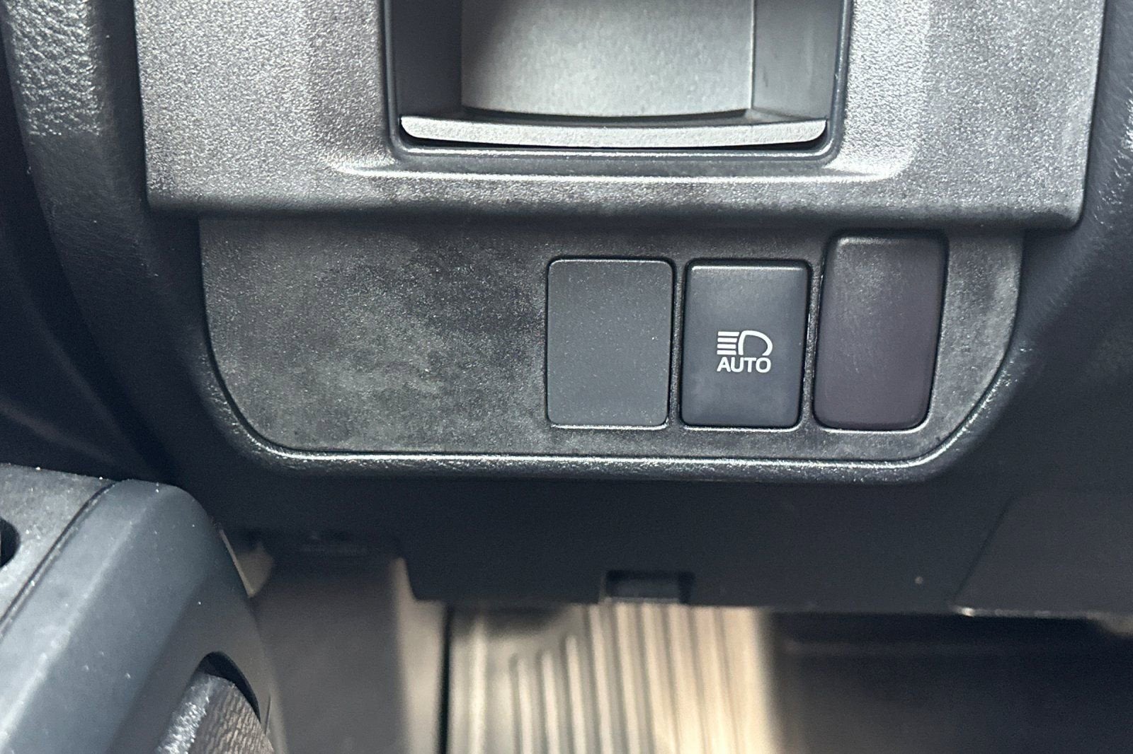 2019 Toyota Tacoma 2WD SR