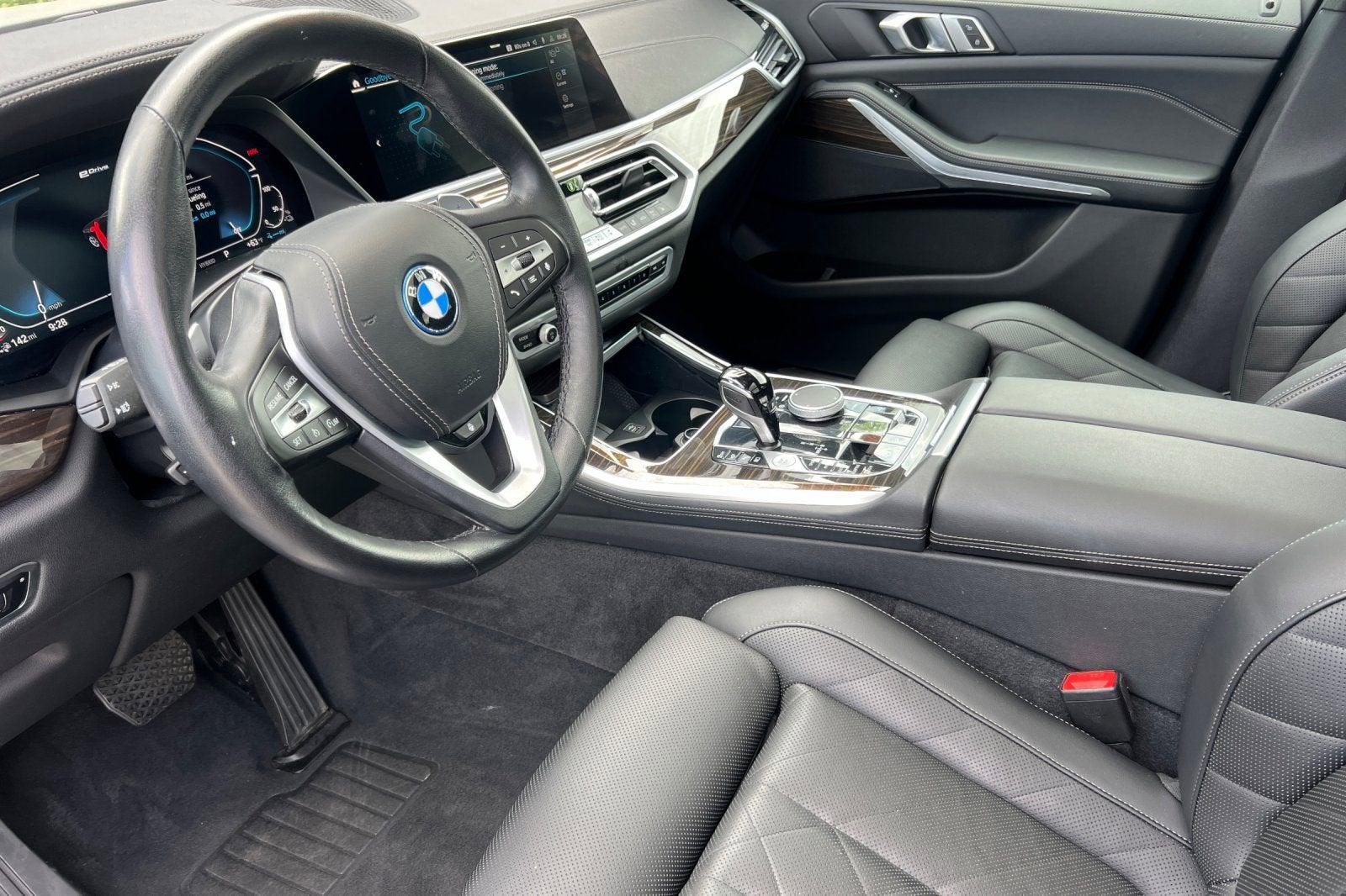 2023 BMW X5 xDrive45e