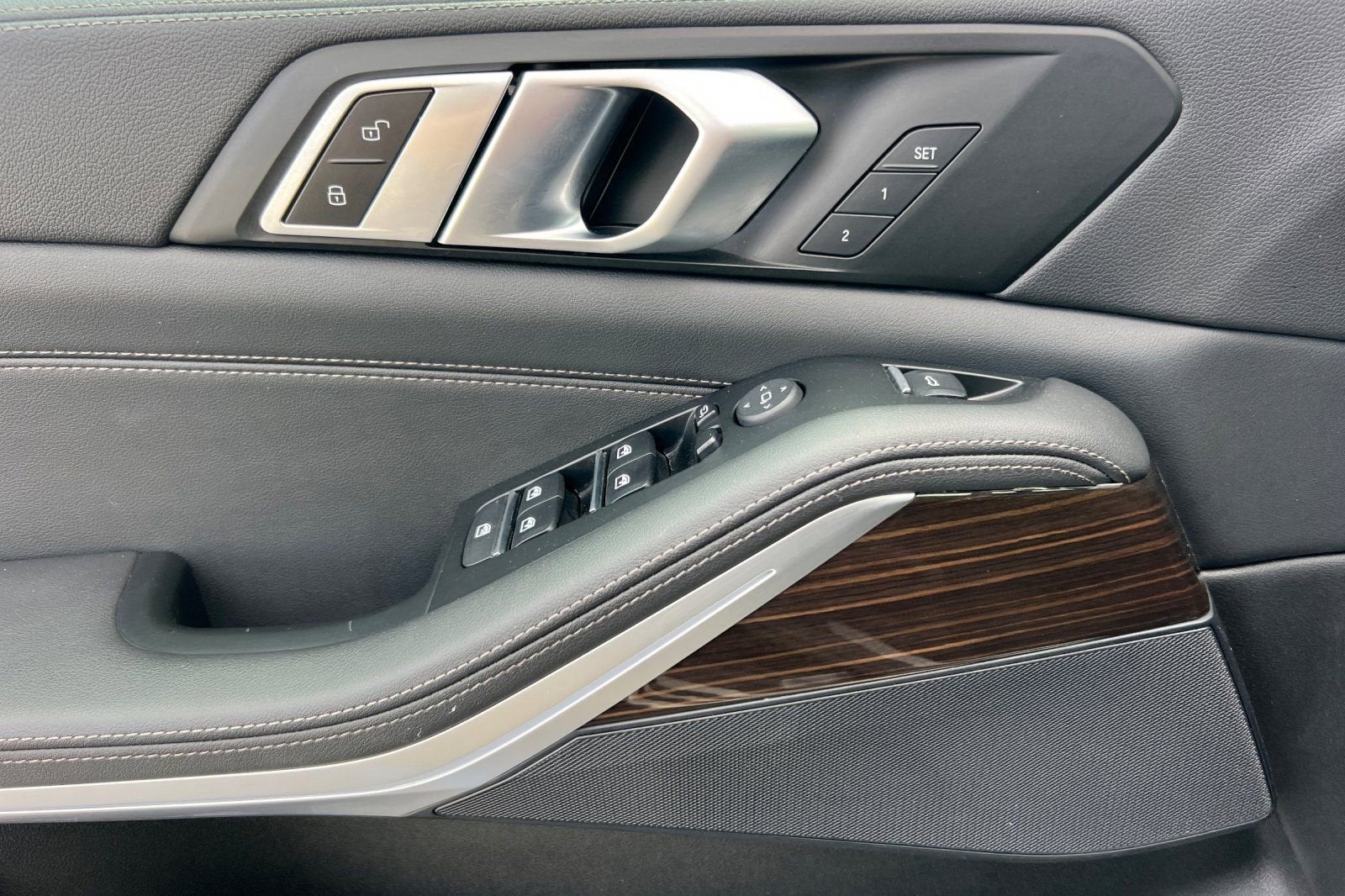 2023 BMW X5 xDrive45e