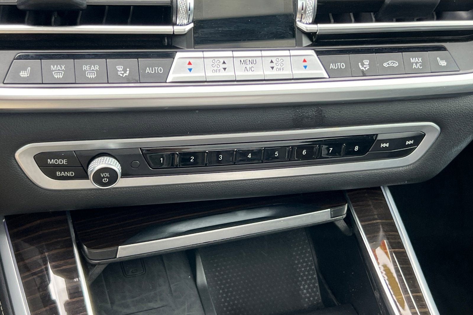 2023 BMW X5 xDrive45e