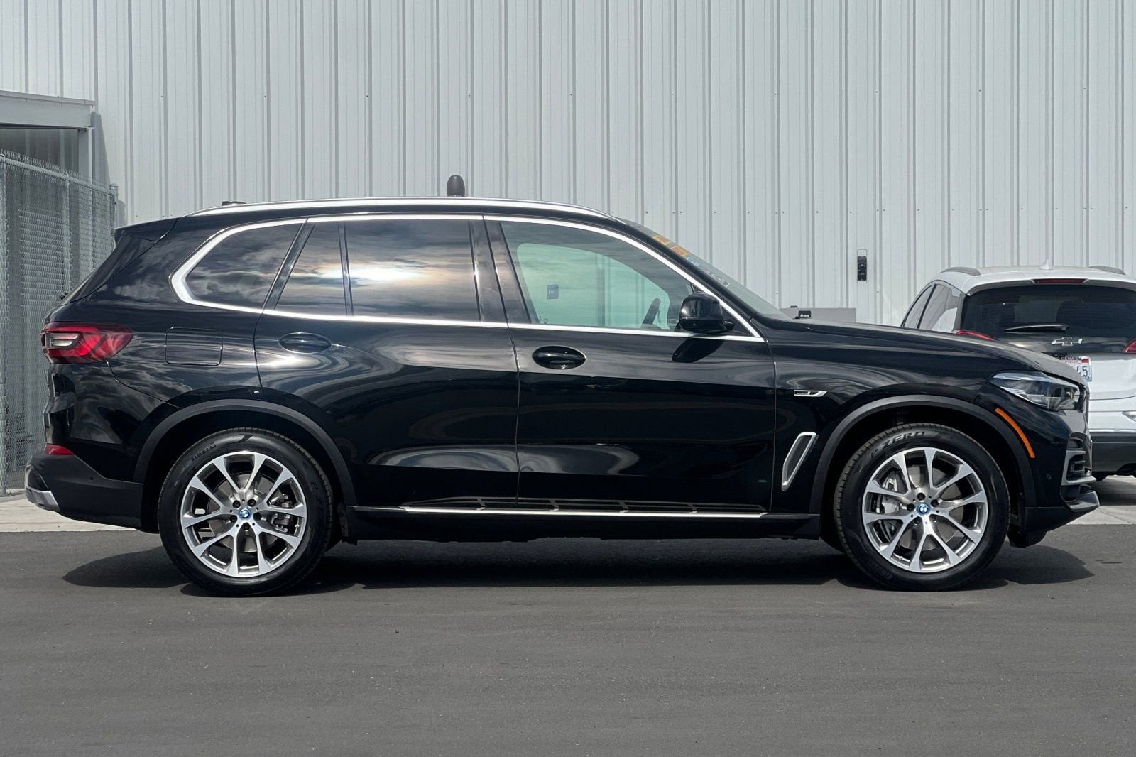 2023 BMW X5 xDrive45e