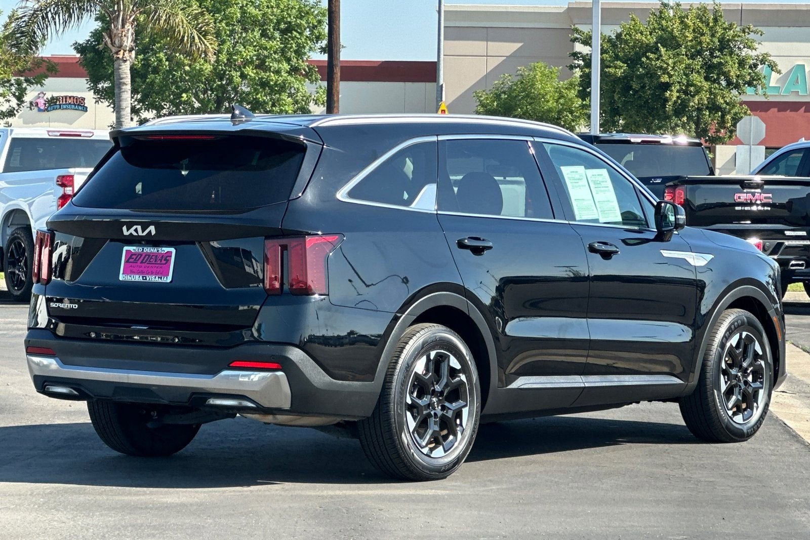 2024 Kia Sorento S