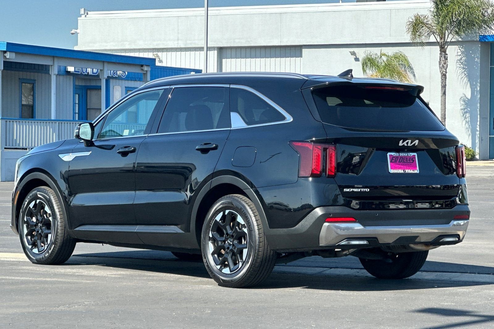 2024 Kia Sorento S