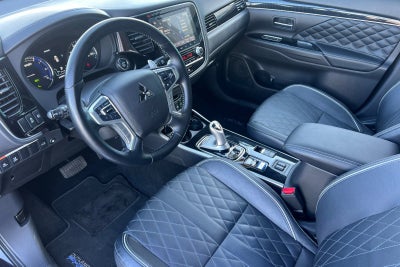 2022 Mitsubishi Outlander PHEV SEL