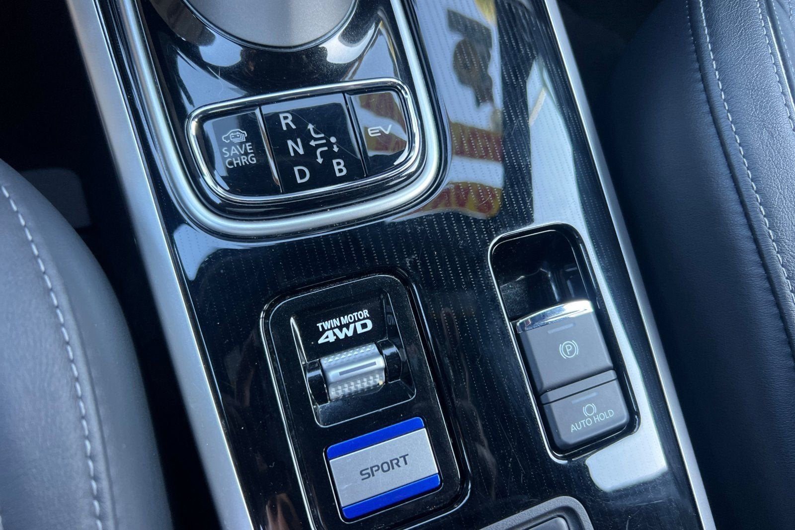 2022 Mitsubishi Outlander PHEV SEL