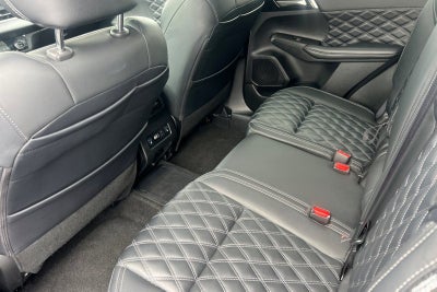 2024 Mitsubishi Outlander Plug-In Hybrid SEL