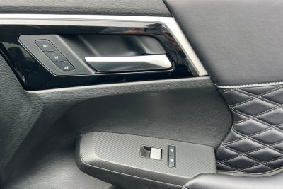 2024 Mitsubishi Outlander Plug-In Hybrid SEL