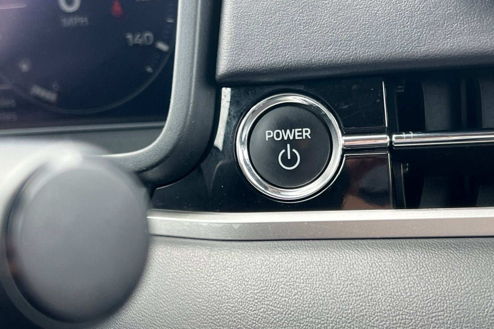 2024 Mitsubishi Outlander Plug-In Hybrid SEL