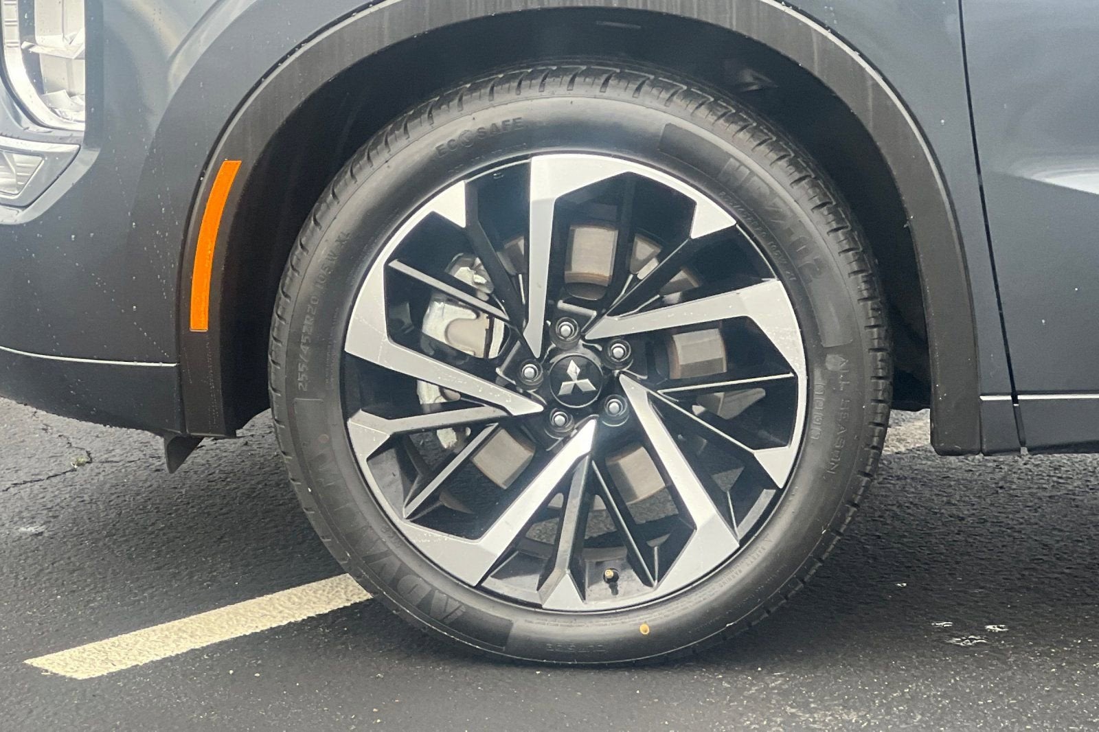 2024 Mitsubishi Outlander Plug-In Hybrid SEL