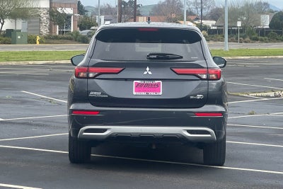 2024 Mitsubishi Outlander Plug-In Hybrid SEL