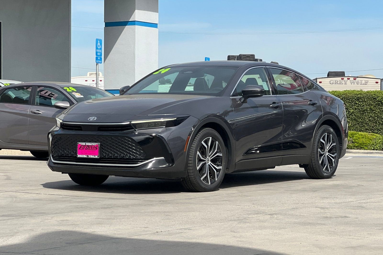 2024 Toyota Crown XLE