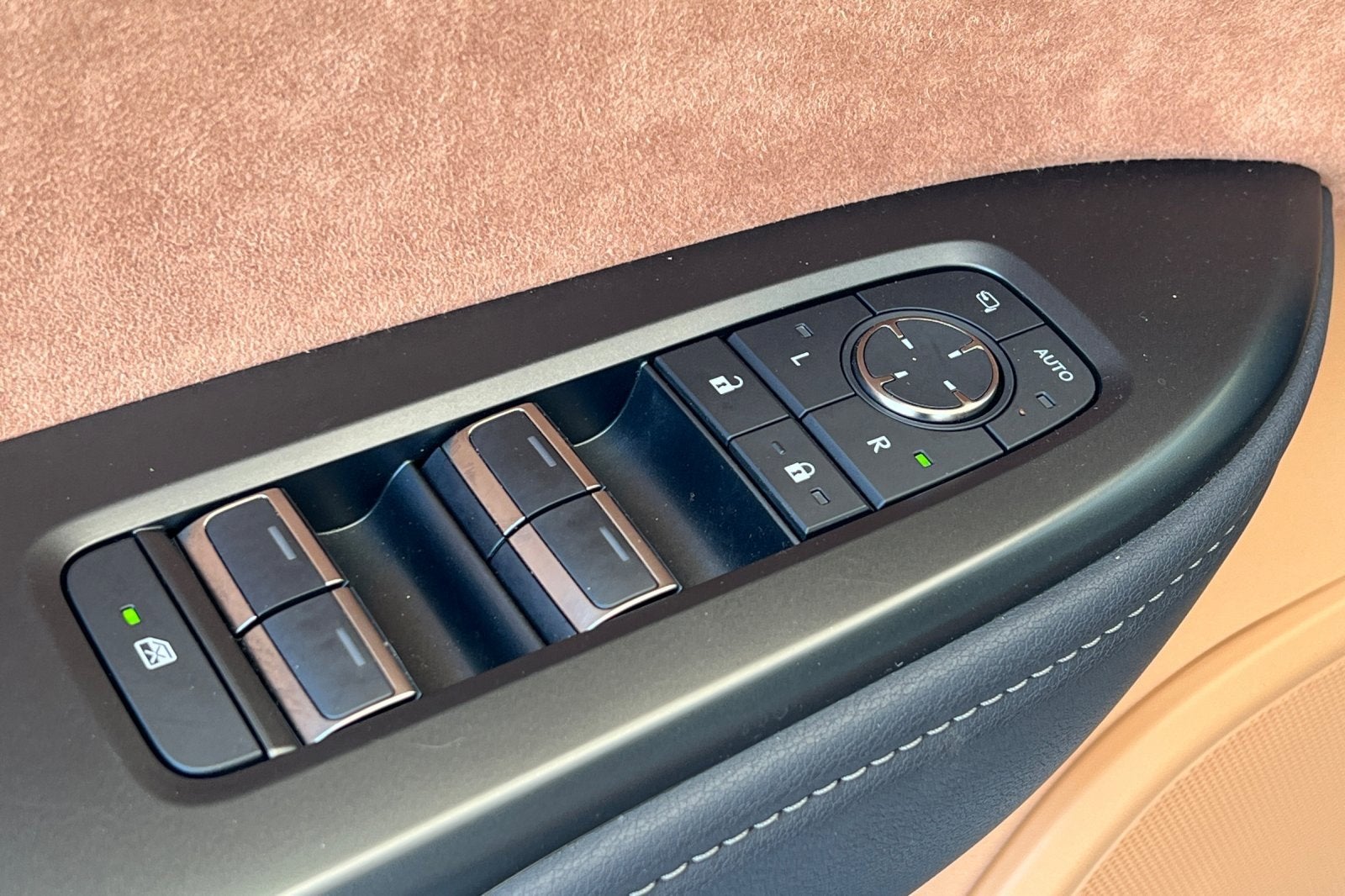 2023 Lexus RZ RZ 450e Premium