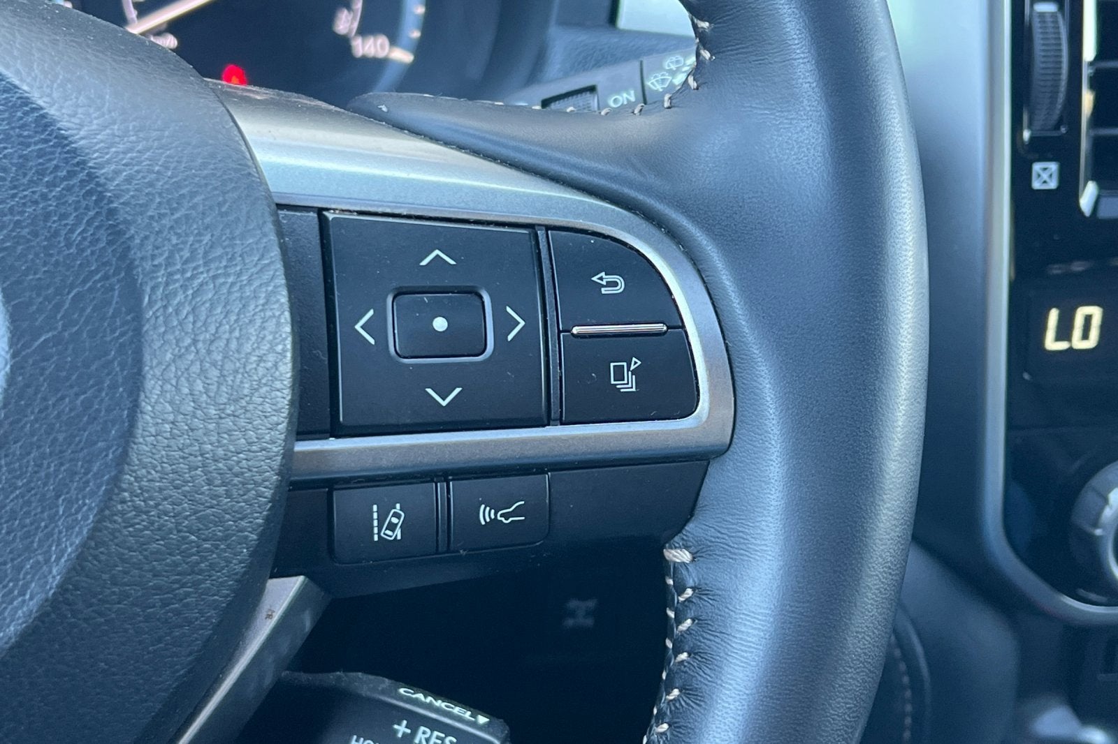 2023 Lexus GX GX 460 Premium