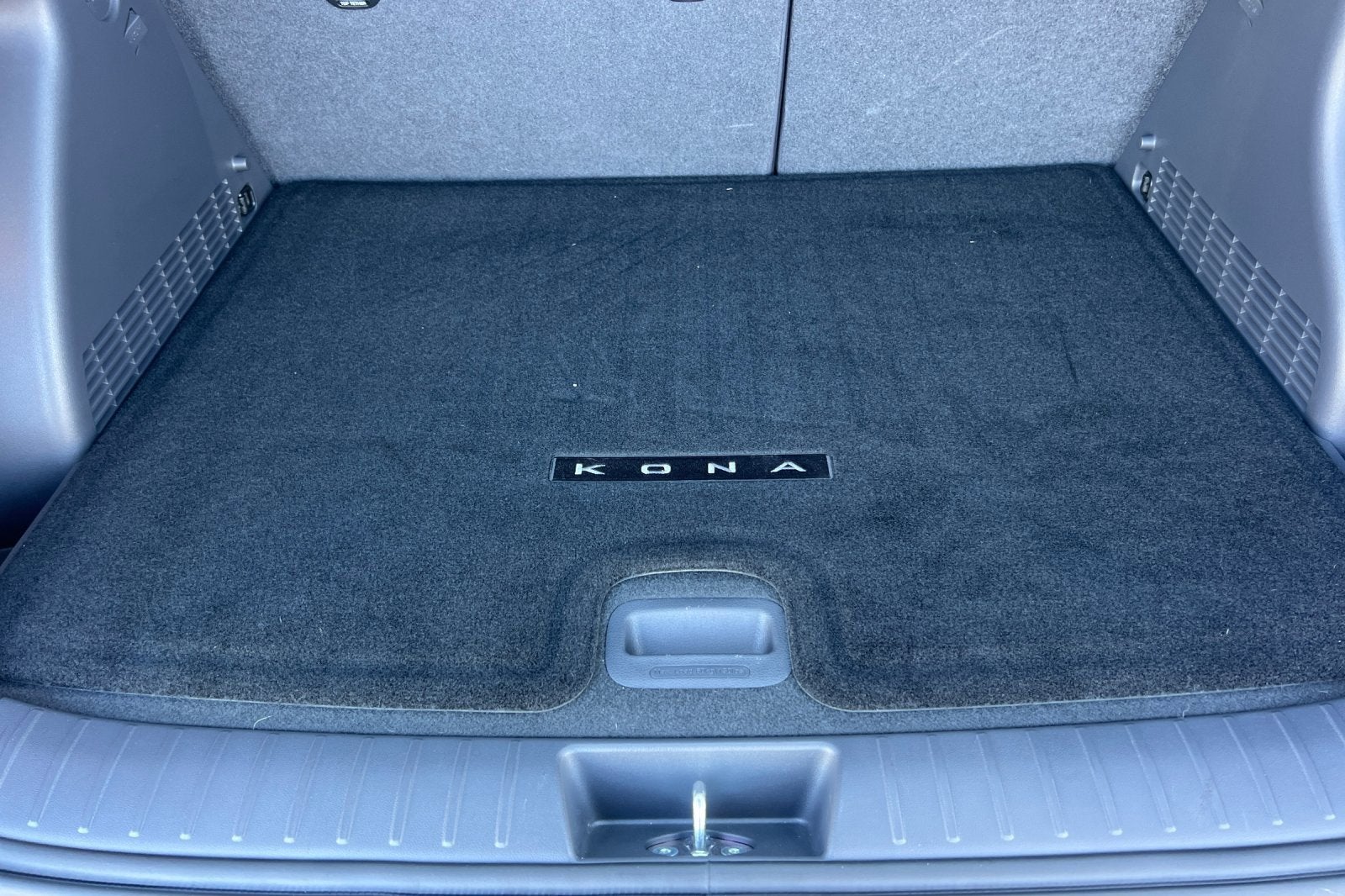 2025 Hyundai Kona SE