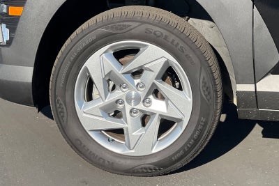 2025 Hyundai Kona SE