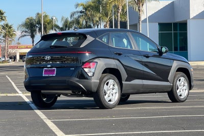 2025 Hyundai Kona SE