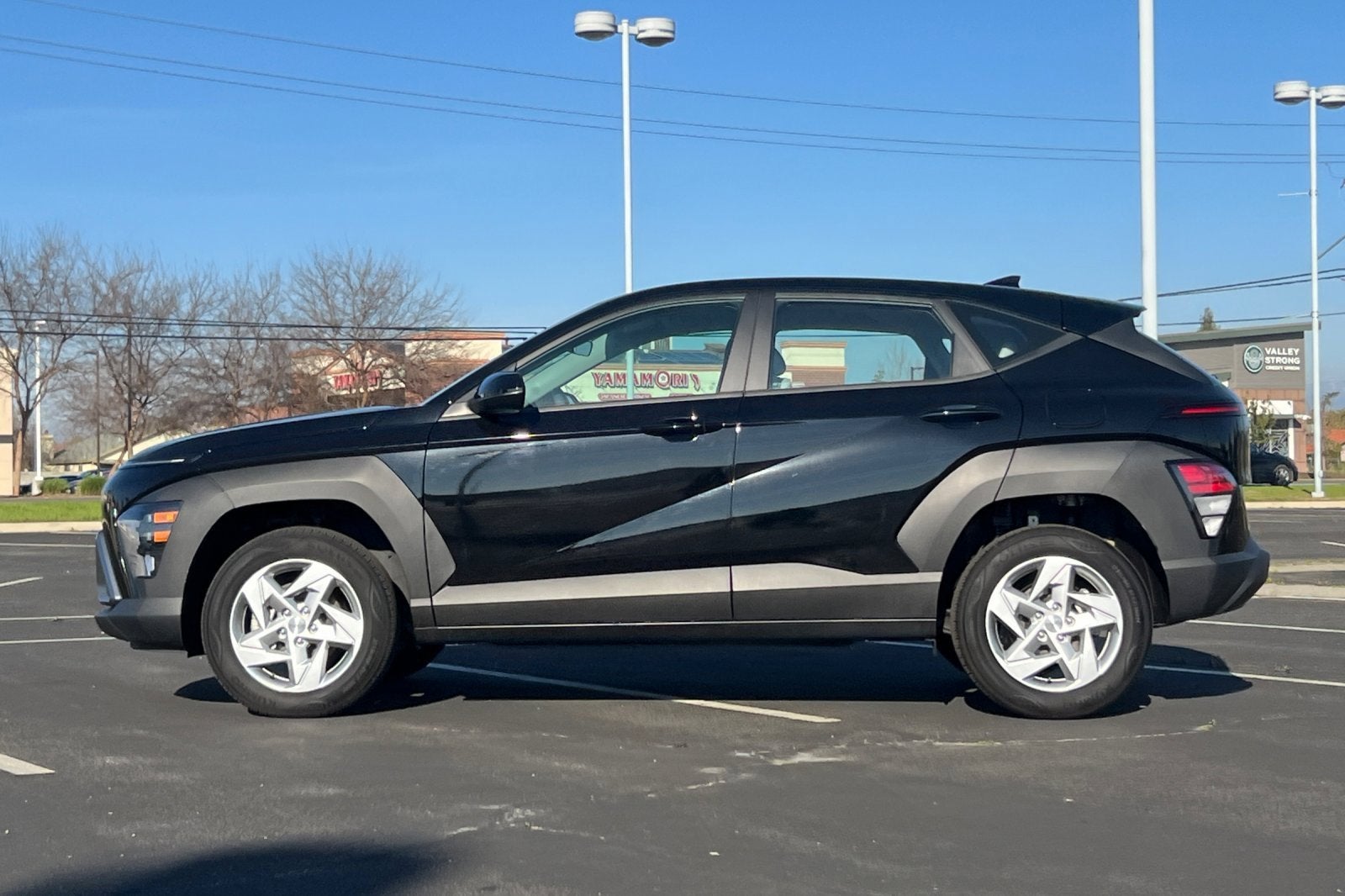 2025 Hyundai Kona SE