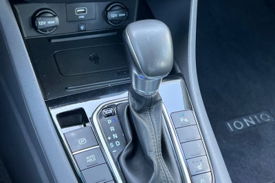 2022 Hyundai Ioniq Plug-In Hybrid Limited