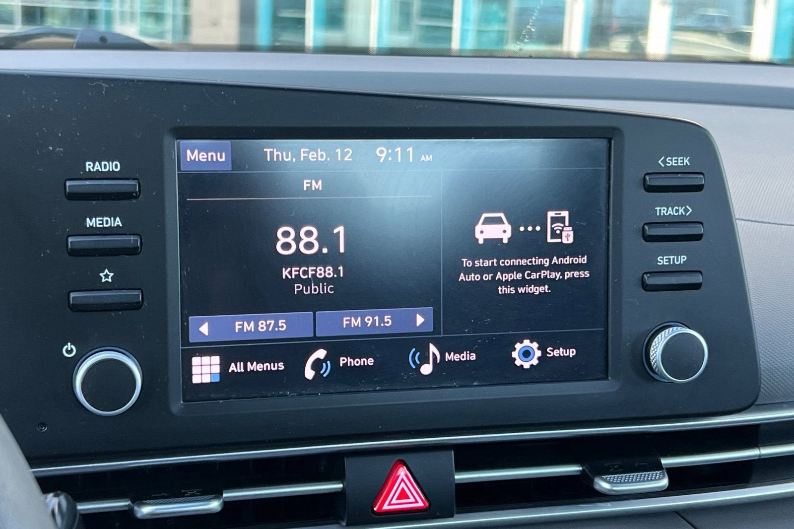 2024 Hyundai Elantra SE