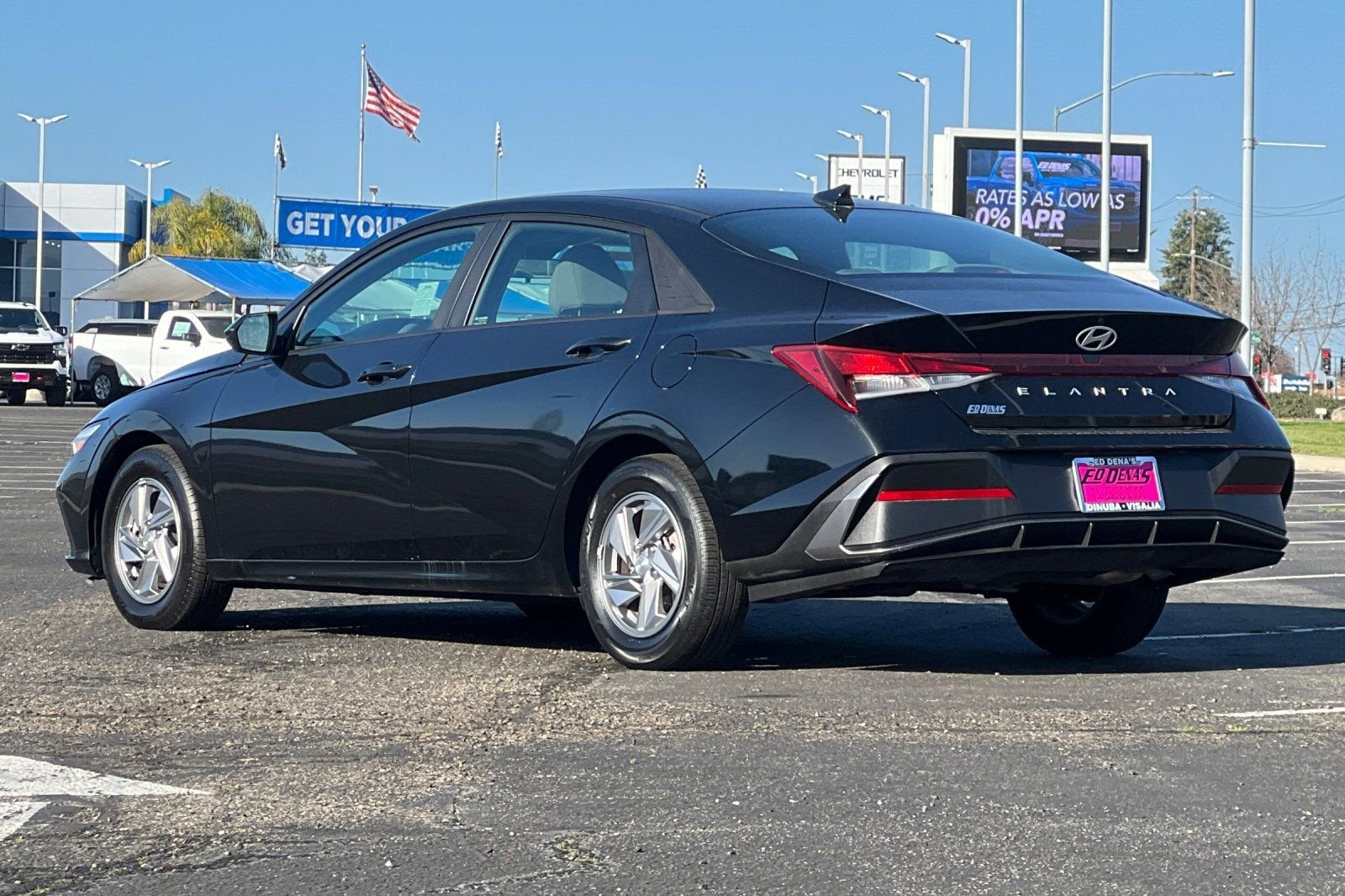 2024 Hyundai Elantra SE